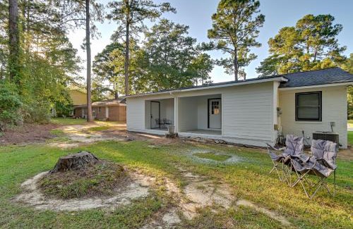 Cheraw Wohnung | Private Patio Apt 6 Mi to Cheraw State Park!