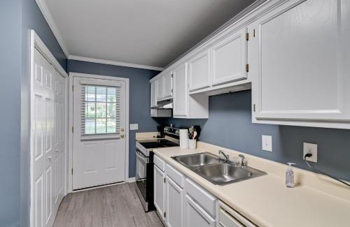 Cheraw Wohnung | Private Patio Apt 6 Mi to Cheraw State Park!