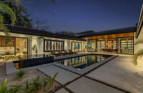 Tamarindo Haus | Private Pool, Beach club access, Modern luxury home