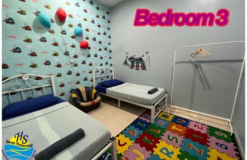 Kampung Dato' Ibrahim Fikri Haus | Private Pool HS Sweet Homestay Kemaman