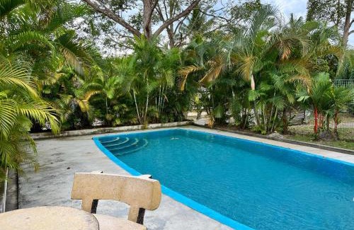 Alor Gajah Villa | Private Pool Villa 931 - Fong Homestay