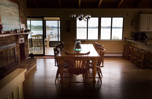 Sherwood Haus | Wunderschöner, privater Rückzugsort mit RIESIGEM Blick aufs Wasser !!