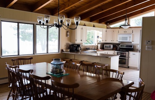 Sherwood Haus | Wunderschöner, privater Rückzugsort mit RIESIGEM Blick aufs Wasser !!