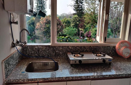 Bullawala Haus | Private room with a view