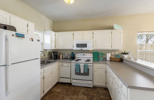 Crescent Beach Haus | Private space for your family! Just steps to the sand!