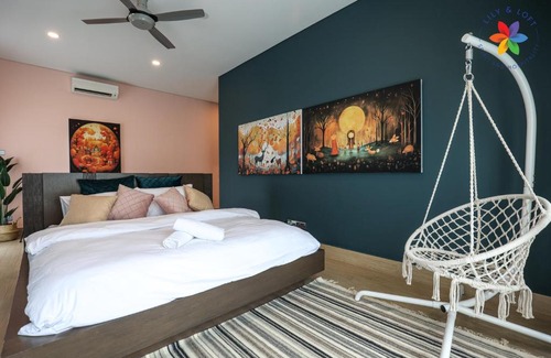 Subang Jaya Haus | Private Studio in Bungalow by LilyandLoft