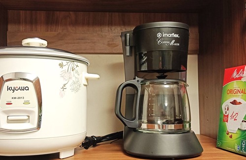 Lapu-Lapu Eigentumswohnung | Private studio unit with balcony near the beaches