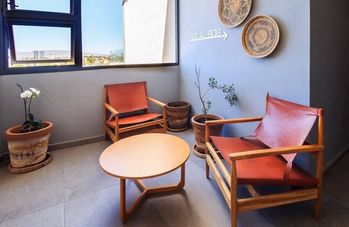 Financial District Wohnung | Private Suite w/Incredible View & Pool | 1 BD | Tribu Sonata