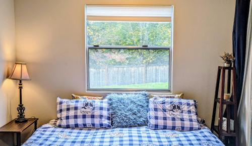 West Bellevue Haus | Private Suite with own entrance