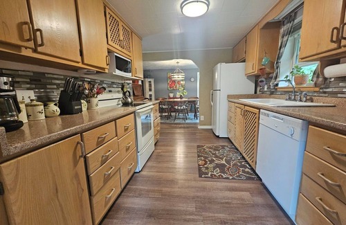 Frederic Hütte | AuSableRiverCottage-Frederic, MI Grill&Kayak Included. Sleeps 6