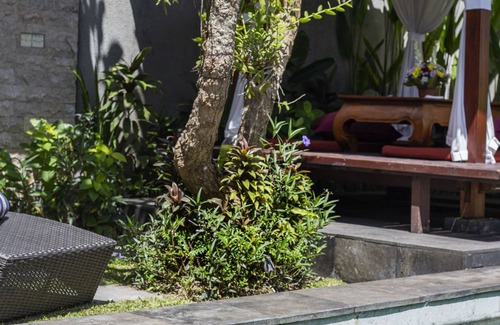 Keramas Villa | Privet pool with 2bedroom villa in quite area.