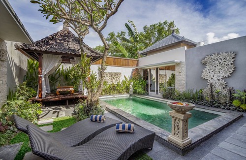 Keramas Villa | Privet pool with 2bedroom villa in quite area.