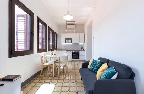 Constanti Wohnung | Pujol Barbera by Unik Vacation