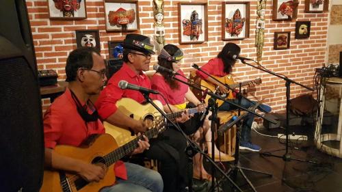 Legian Hotel | Puri Naga Beachfront Cottages