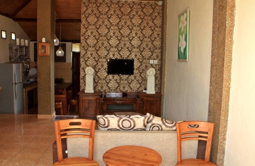 Andong Haus | Puri Raka Raka rund um die grüne Aussicht