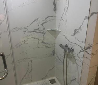 Tua Bed & Breakfast | Puri sagina residence