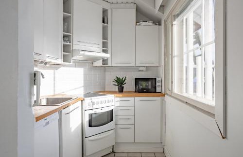 Espoo Skihütte | Puutarhatalo, terassi ja sauna - Finnoo, Espoo