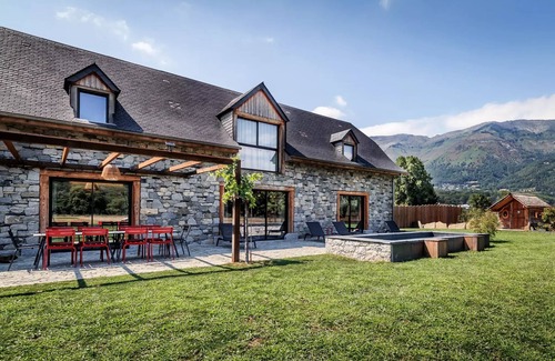 Ayzac-Ost Villa | Pyrenees Animal Park - La Grange - 5 Room Villa 10 People