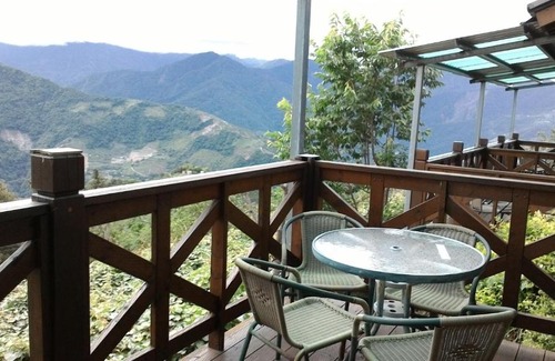 Ren'ai Haus | Qing Jing Xiao Taiyang Jingguan Homestay