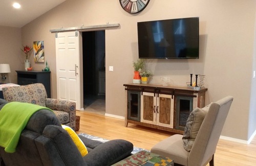 Southeast Bend Wohnung | Quail View Bend - Your Home "Suite" Home, Studio Apartment, Pet Friendly