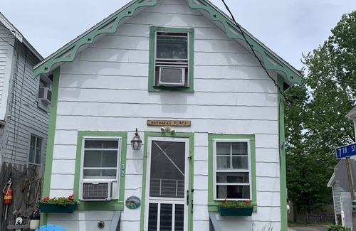 Old Orchard Beach Kabine | Quaint 2 Bedroom Cottage in Old Orchard Beach