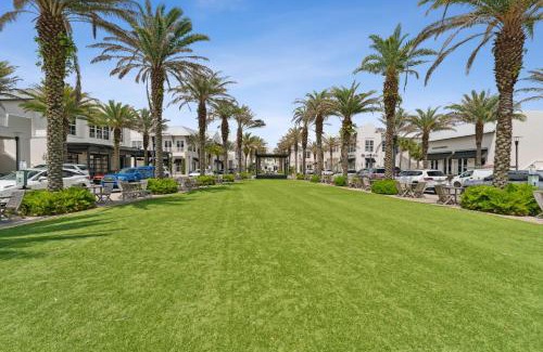 Sunnyside Haus | Quaint 2BR/25BA Cottage Nestled Between 30A & Panama City Beach! Sleeps 6!