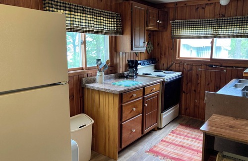 Crandon Kabine | Urige Hütte mit herrlichem Blick auf den Metongasee