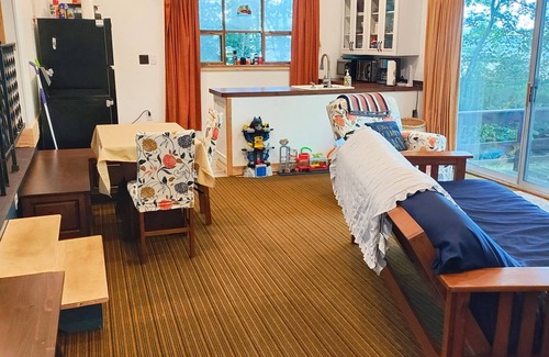 Belfast Hütte | Quaint Cottage on Swan Lake