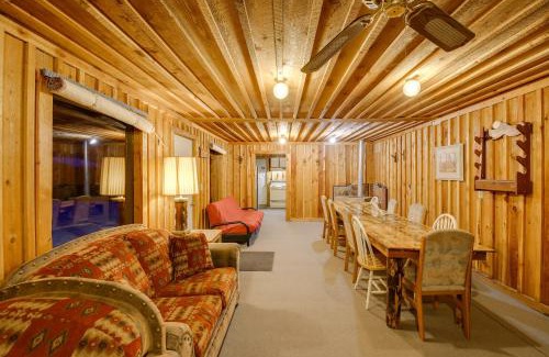 De Borgia Haus | Quaint DeBorgia Retreat Black Diamond Guest Ranch