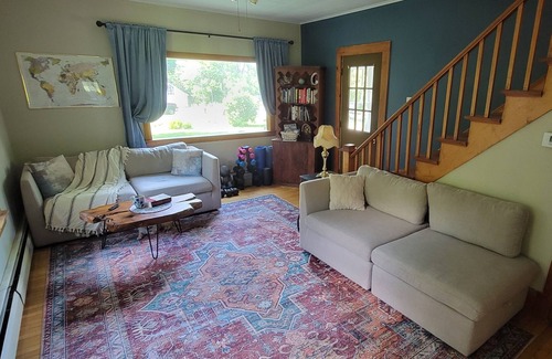 Island Falls Haus | Quaint Farmhouse on ATV Trails - High Speed WiFi!