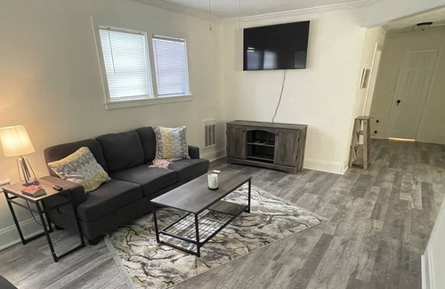 Anniston Haus | Quaint home