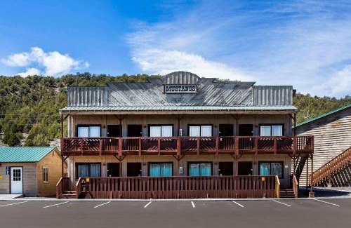 Panguitch Hotel | Quality Inn Bryce Canyon