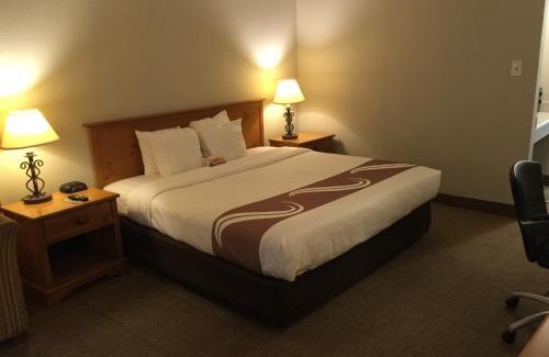 Salisbury Hotel | Quality Inn Salisbury North