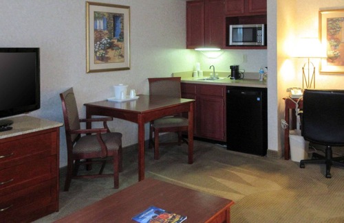Broadbent Business Park Hotel | Quality Inn & Suites Albuquerque Downtown - University