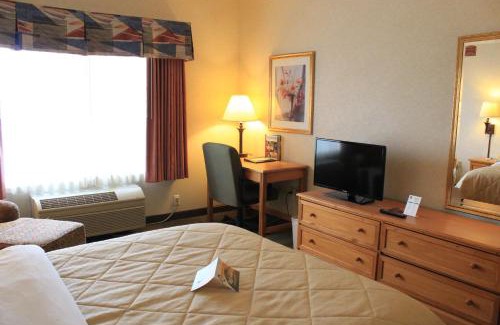 Lodi Hotel | Quality Inn & Suites Lodi I-90