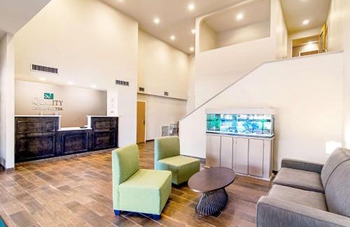 Gonzales Hotel | Quality Inn & Suites Near Tanger Outlet Mall