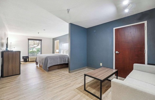 Dawsonville Hotel | Quality Inn & Suites