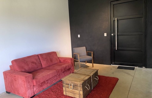 Cambui Haus | Quarto Privativo com Banheiro Externo de uso Exclusivo