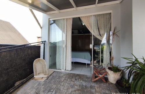 Encantado Haus | Quartos familiares com piscina