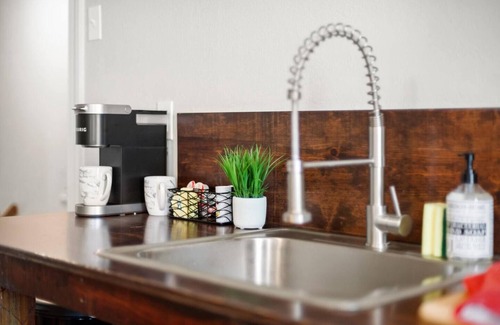 Highlands - Perkins Wohnung | LSU Regional Special! 1BR Retreat Steps From LSU