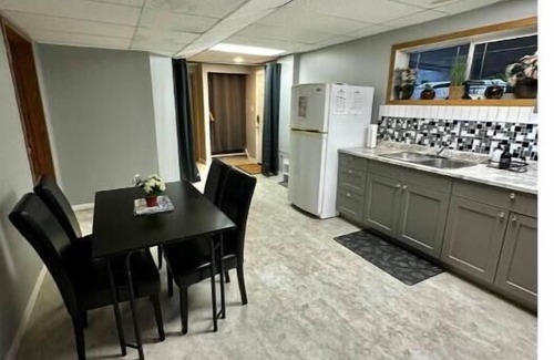 Fort Nelson Haus | Quiet Acreage in FN very close to the community