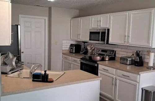 Greenwood Haus | Quiet and safe neighborhood