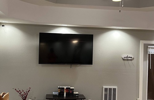 Richland Haus | Quiet and secluded barn home close to Ft Leonard Wood and outdoor activities!!!!