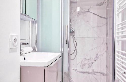 L'Europe Wohnung | Quiet apartment near Saint-Lazarre - 10P