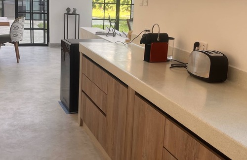 Watamu Haus | Quiet, bright Dar Jamaa with chef