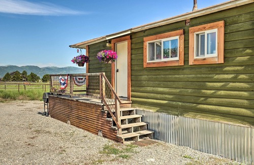 Alpine Northeast Kabine | NEW! Quiet Cabin ~ 1 Mi to Snake River Fly Fishing