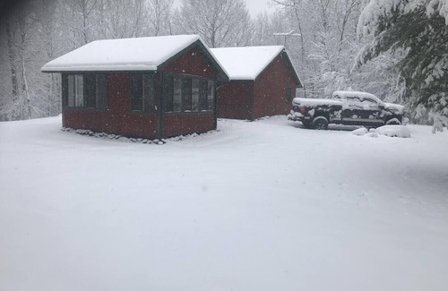 Iron River Kabine | Quiet Cabin Retreat in Iron River on ATV/Snowmobile Trail