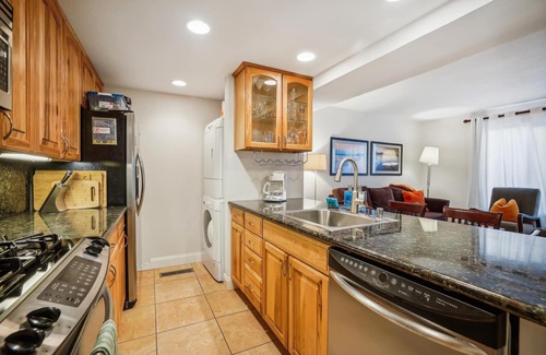 Lake Forest Eigentumswohnung | Ruhigen Wohnung 62 Lake Forest Glen - 3101 Lake Forest Straße