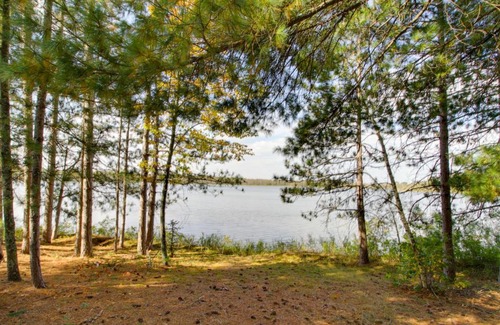 Deer River Haus | Quiet Deer River Cabin with Dock and Lake View!