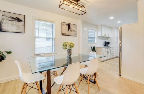 North Decatur Haus | Quiet Getaway ~ 8 Mi to Downtown Atlanta!